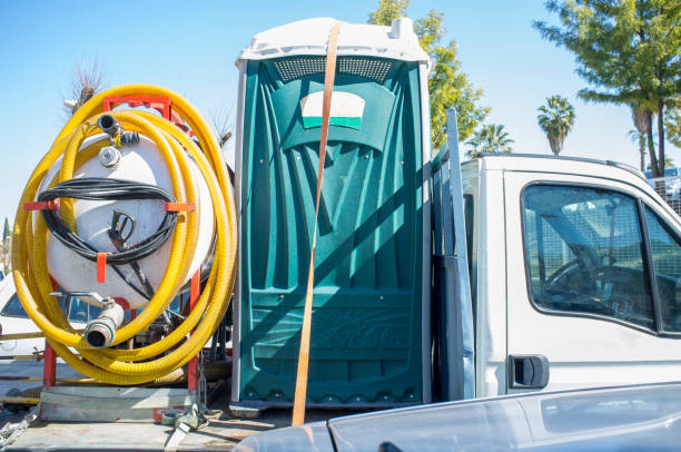 Best Luxury portable toilet rental  in Montgomery, IL
