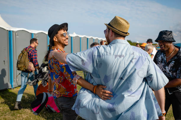 Best Affordable portable toilet rental  in Montgomery, IL