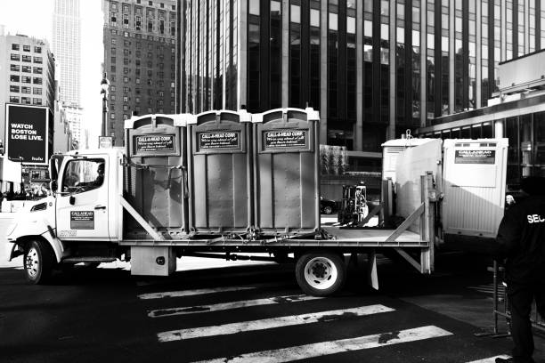 Best Porta potty rental near me  in Montgomery, IL